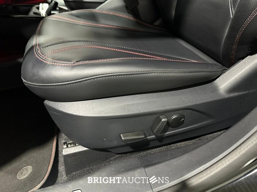 Ford Mustang Mach-E AWD 75 kWh 258pk 2021 (Origineel-NL), L-890-ZD