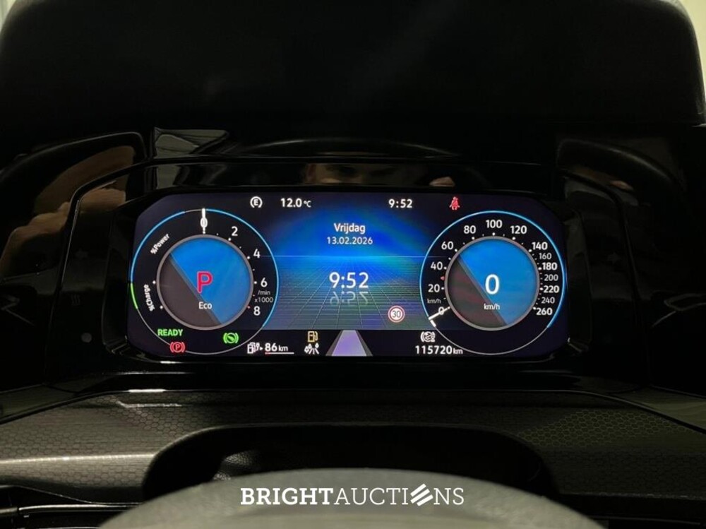 Volkswagen Golf eHybrid GTE 1.4 258hp 2021 (Original-NL), L-820-GR