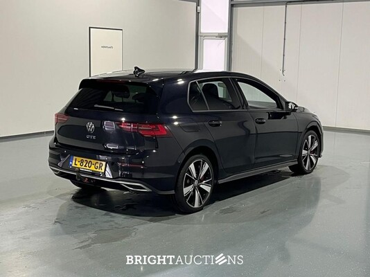 Volkswagen Golf eHybrid GTE 1.4 258hp 2021 (Original-NL), L-820-GR