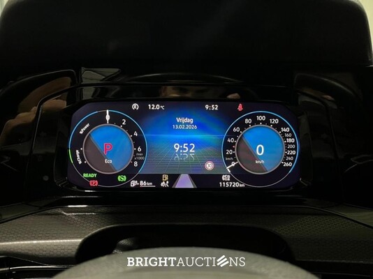 Volkswagen Golf eHybrid GTE 1.4 258hp 2021 (Original-NL), L-820-GR