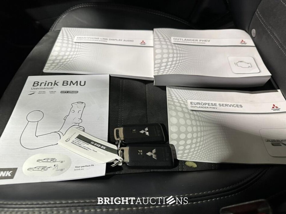 Mitsubishi Outlander PHEV Pure 2.4 311pk 2020 (Origineel-NL), H-948-BK