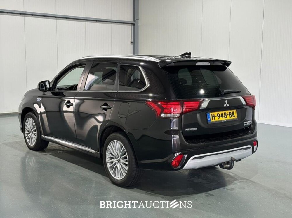 Mitsubishi Outlander PHEV Pure 2.4 311pk 2020 (Origineel-NL), H-948-BK