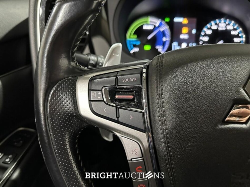 Mitsubishi Outlander PHEV Pure 2.4 311hp 2020 (Original-NL), H-948-BK
