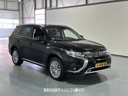 Mitsubishi Outlander PHEV Pure 2.4 311hp 2020 (Original-NL), H-948-BK