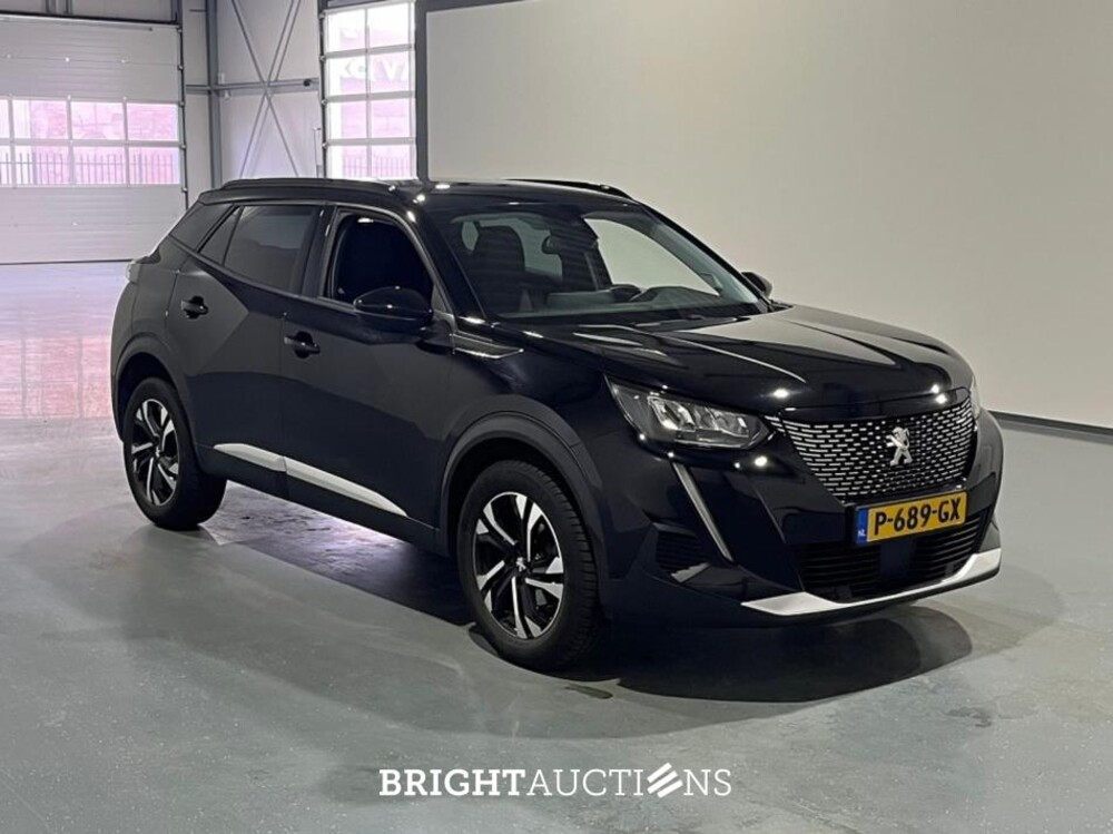 Peugeot 2008 100 Allure 1.2 PureTech 102hp 2022 (Original-NL), P-689-GX