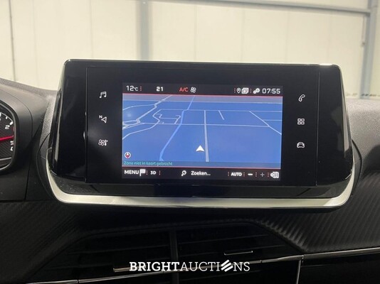 Peugeot 2008 100 Allure 1.2 PureTech 102hp 2022 (Original-NL), P-689-GX