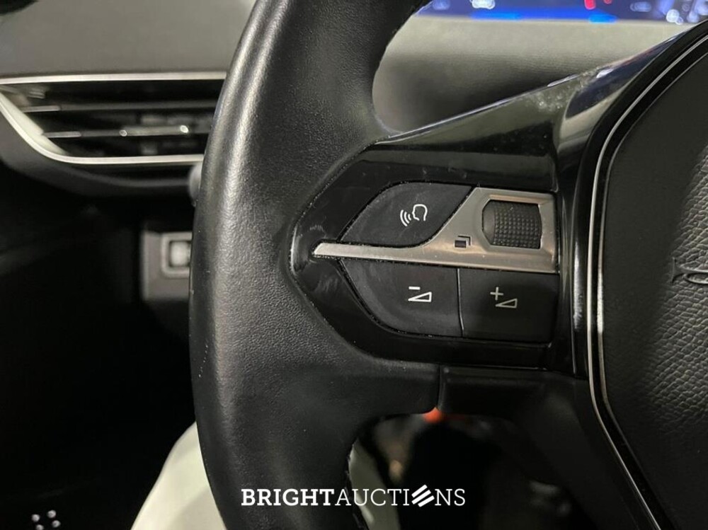 Peugeot 5008 Blue Lease Premium 1.2 PureTech 131hp 2020 (Original-NL), J-584-RN