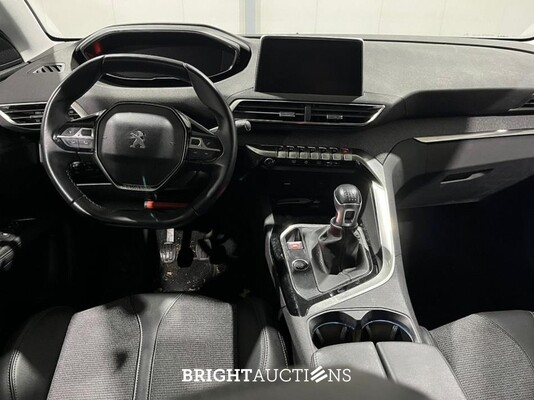 Peugeot 5008 Blue Lease Premium 1.2 PureTech 131hp 2020 (Original-NL), J-584-RN