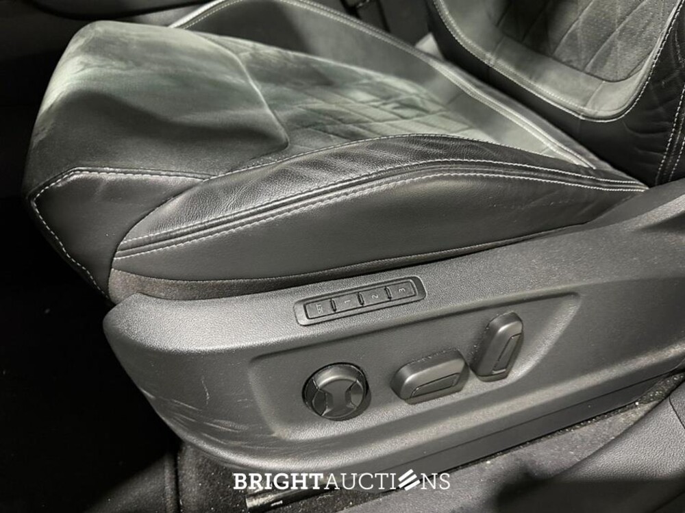 Škoda Kodiaq Automatic Sportline Business Pano 1.5 TSI 150hp 2021, L-825-BK