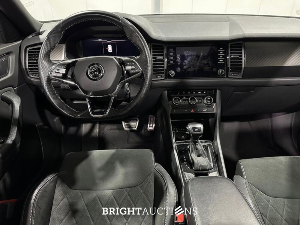 Škoda Kodiaq Automatic Sportline Business Pano 1.5 TSI 150hp 2021, L-825-BK