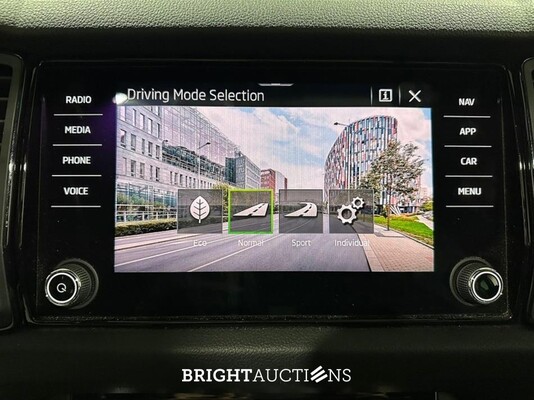 Škoda Kodiaq Automatic Sportline Business Pano 1.5 TSI 150hp 2021, L-825-BK