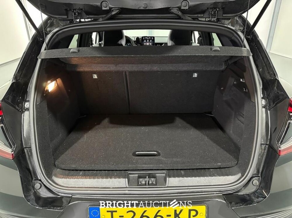 Renault Captur E-Tech hybrid 145 SL Rive Gauche 1.6 163hp 2023 (Original-NL), T-266-KP