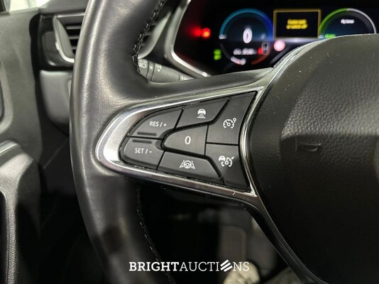 Renault Captur E-Tech hybrid 145 SL Rive Gauche 1.6 163hp 2023 (Original-NL), T-266-KP