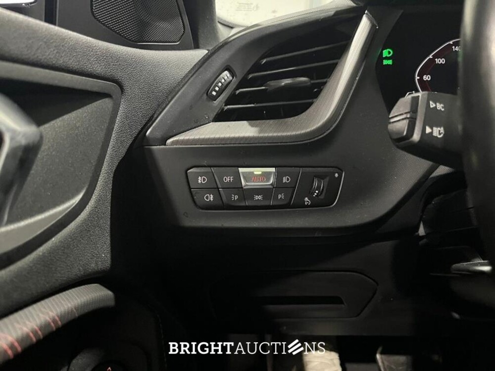 BMW 218i Gran Coupe Automatic High Executive Edition M-Package 136hp 2022 (Original-NL) 2-Series, P-884-LJ