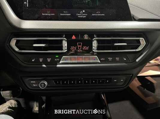 BMW 218i Gran Coupe Automaat High Executive Edition M-Pakket 136pk 2022 (Origineel-NL) 2-Serie, P-884-LJ