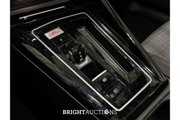 Volkswagen Golf GTI 2.0 TSI 265pk 2024, HPL-06-S