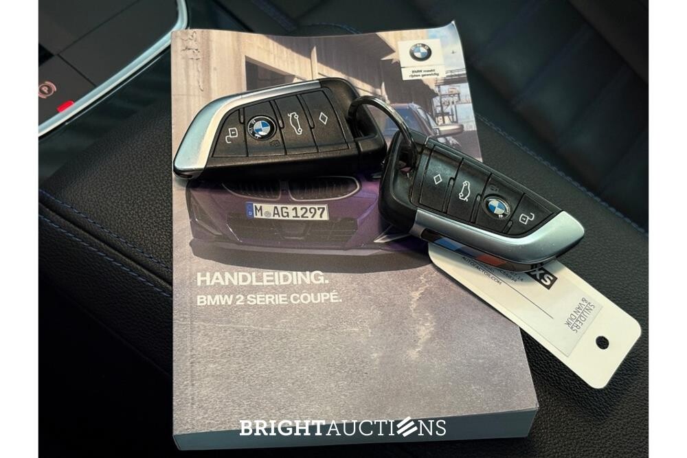 BMW 2 Series 220 d High Executive 190hp 2022 (Original-NL), P-922-XS