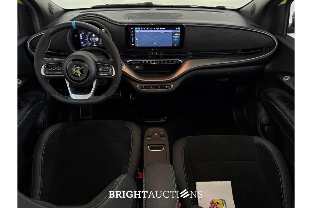 Fiat 500C Abarth Turismo 42 kWh 155hp 2025 (Original-NL), HSZ-26-J