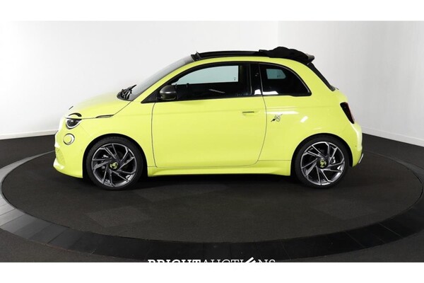Fiat 500C Abarth Turismo 42 kWh 155hp 2025 (Original-NL), HSZ-26-J