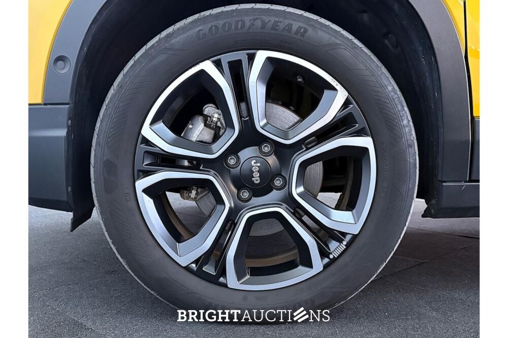 Jeep Avenger 1. Auflage 54 kWh 156hp 2023 (Original-NL), X-820-DP