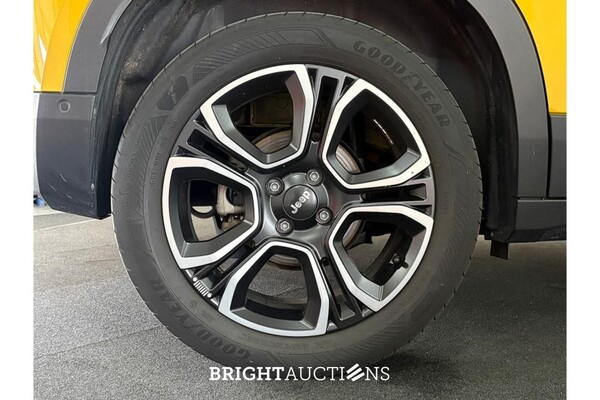 Jeep Avenger 1. Auflage 54 kWh 156hp 2023 (Original-NL), X-820-DP