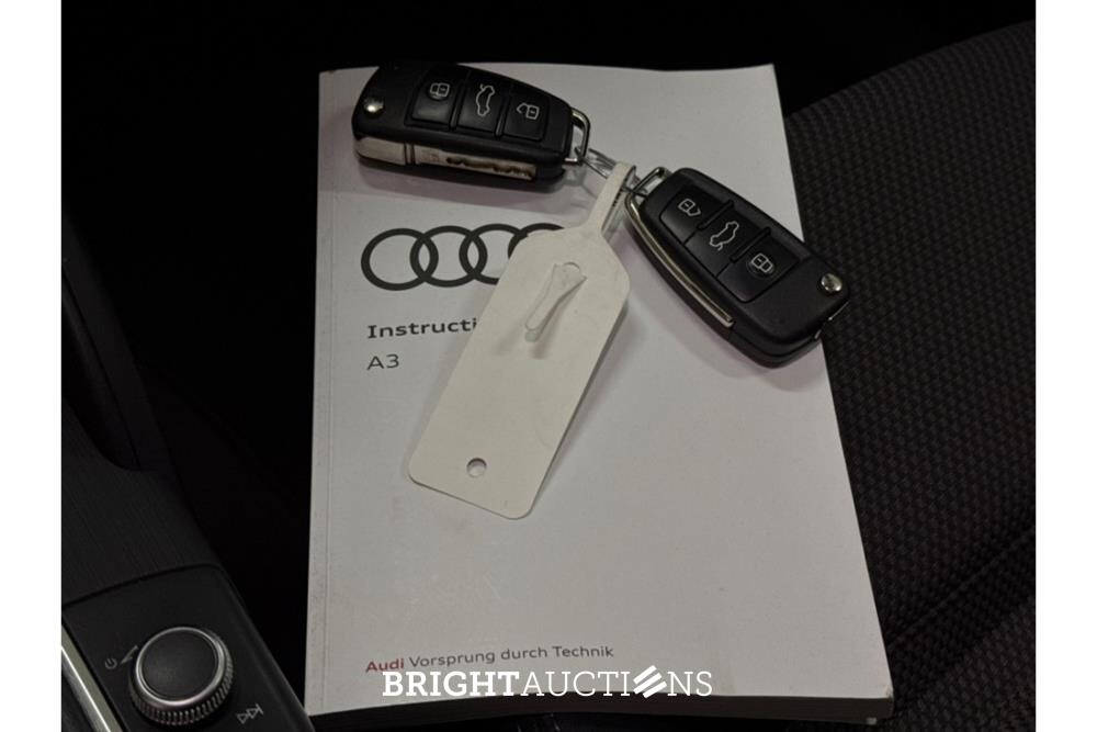 Audi A3 Limousine 35 CoD Advance Sport TFSI 149hp 2019 (Original-NL), ZL-485-D