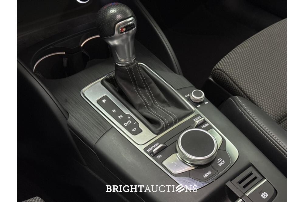Audi A3 Limousine 35 CoD Advance Sport TFSI 149hp 2019 (Original-NL), ZL-485-D