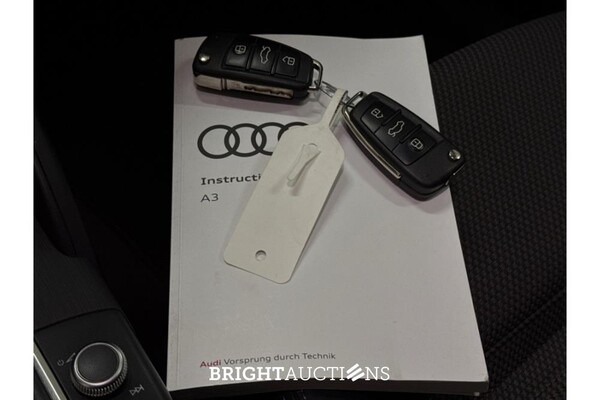 Audi A3 Limousine 35 CoD Advance Sport TFSI 149hp 2019 (Original-NL), ZL-485-D