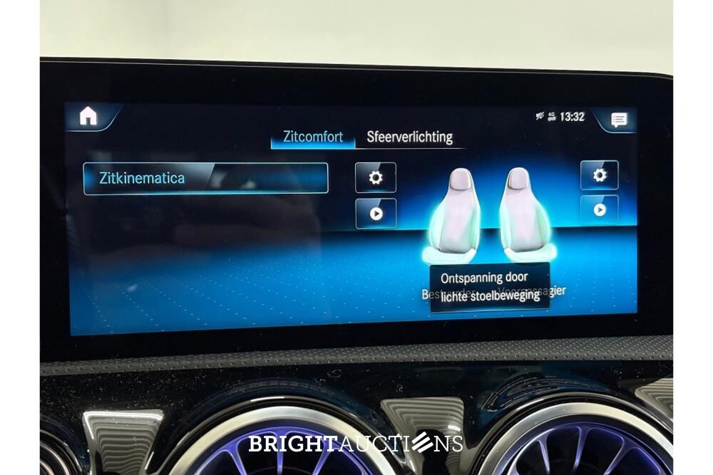 Mercedes-Benz A 180 Business Solution AMG 136hp 2021 (Original-NL) A-Class, K-009-XH