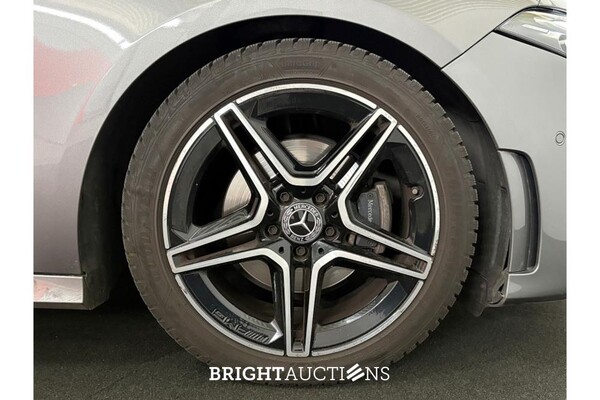Mercedes-Benz A 180 Business Solution AMG 136hp 2021 (Original-NL) A-Class, K-009-XH
