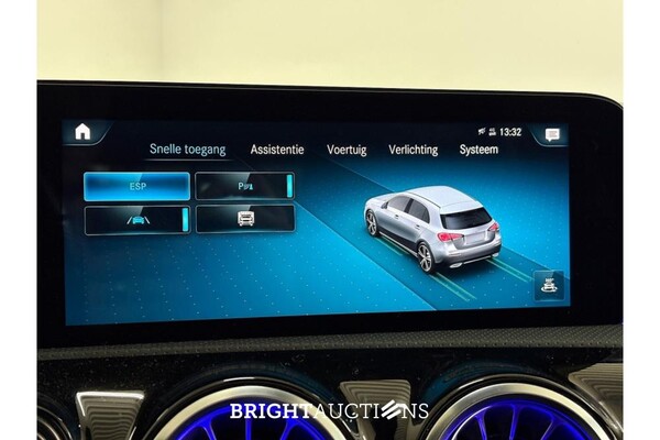 Mercedes-Benz A 180 Business Solution AMG 136hp 2021 (Original-NL) A-Class, K-009-XH
