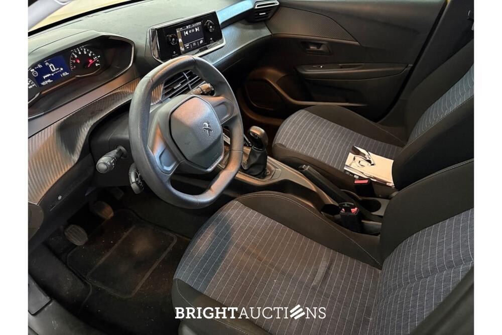 Peugeot 208 Like 1.2 PureTech 74pk 2022 (Origineel-NL), P-876-FX