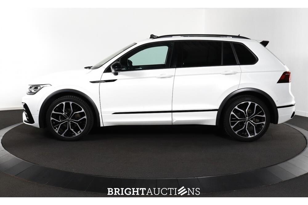 Volkswagen Tiguan R-Line Business 1.5 TSI 149hp 2023 (Original-NL), S-564-RH