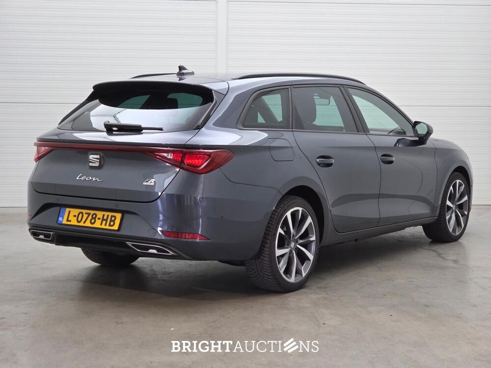 SEAT Leon Sportstourer eHybrid PHEV FR Business Intense 1.4 TSI 258pk 2021 (Origineel-NL), L-078-HB
