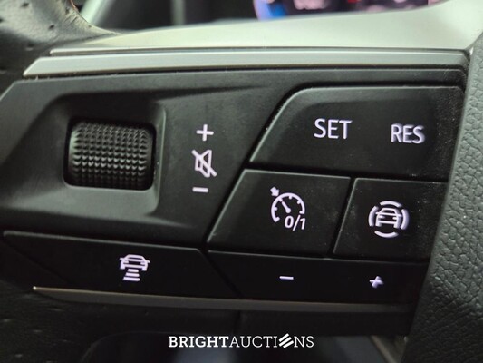 SEAT Leon Sportstourer eHybrid PHEV FR Business Intense 1.4 TSI 258hp 2021 (Original-NL), L-078-HB