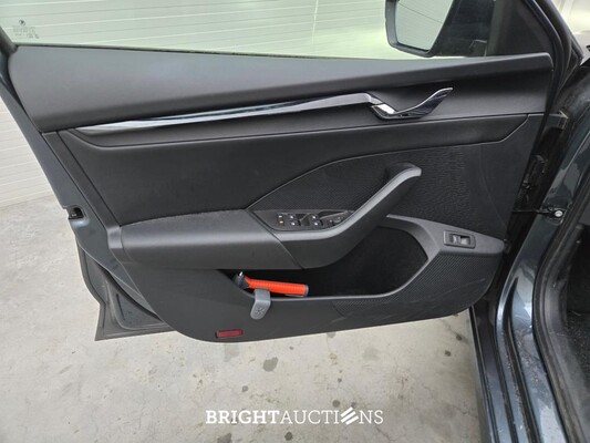 Skoda Octavia Combi Business Edition 1.0 TSI 110pk 2021 (Origineel-NL), L-224-BV