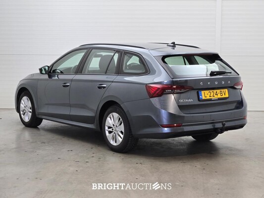 Skoda Octavia Combi Business Edition 1.0 TSI 110pk 2021 (Origineel-NL), L-224-BV