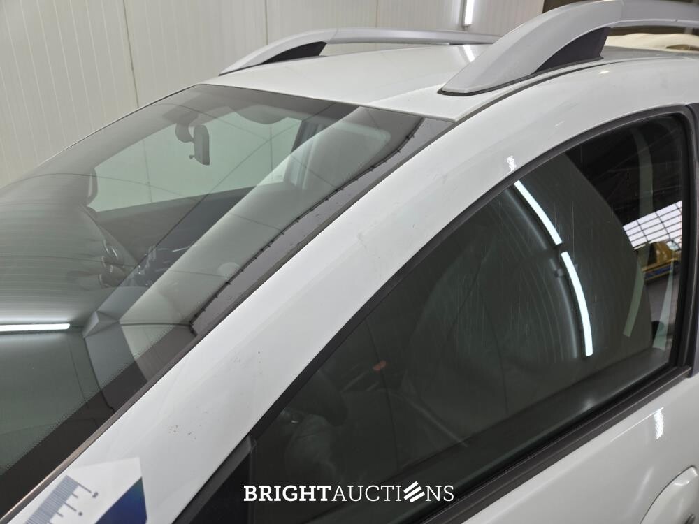 Dacia Duster SCe Comfort 1.6 114pk 2019 (Origineel-NL), XT-931-R