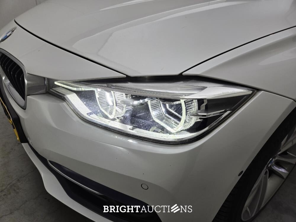 BMW 3-serie 272pk 2016 (Origineel-NL), JV-153-J