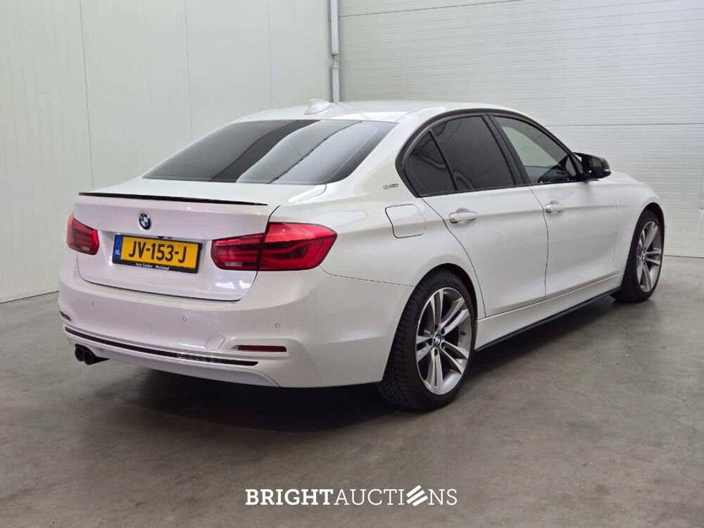 BMW 330e 3-serie 272pk 2016 (Origineel-NL), JV-153-J