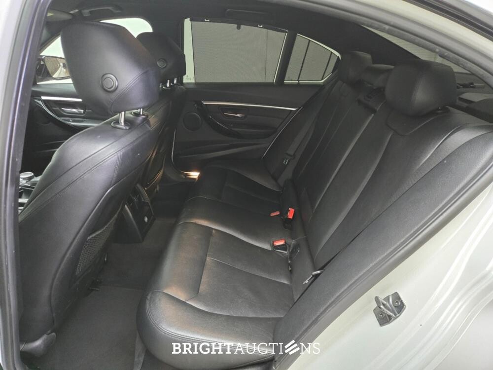 BMW 330e 3-serie 272pk 2016 (Origineel-NL), JV-153-J