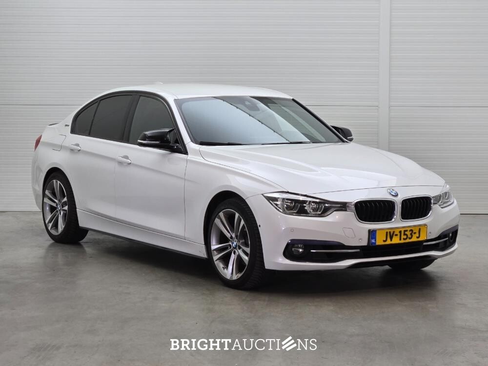 BMW 330e 3-serie 272pk 2016 (Origineel-NL), JV-153-J