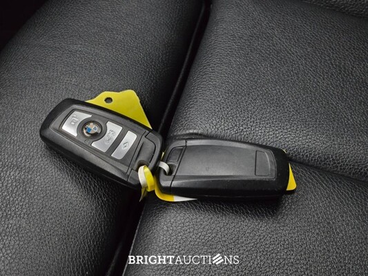 BMW 3-serie 272pk 2016 (Origineel-NL), JV-153-J