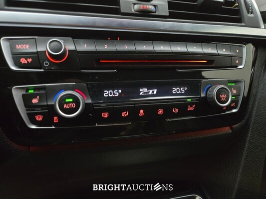 BMW 330e 3-serie 272pk 2016 (Origineel-NL), JV-153-J