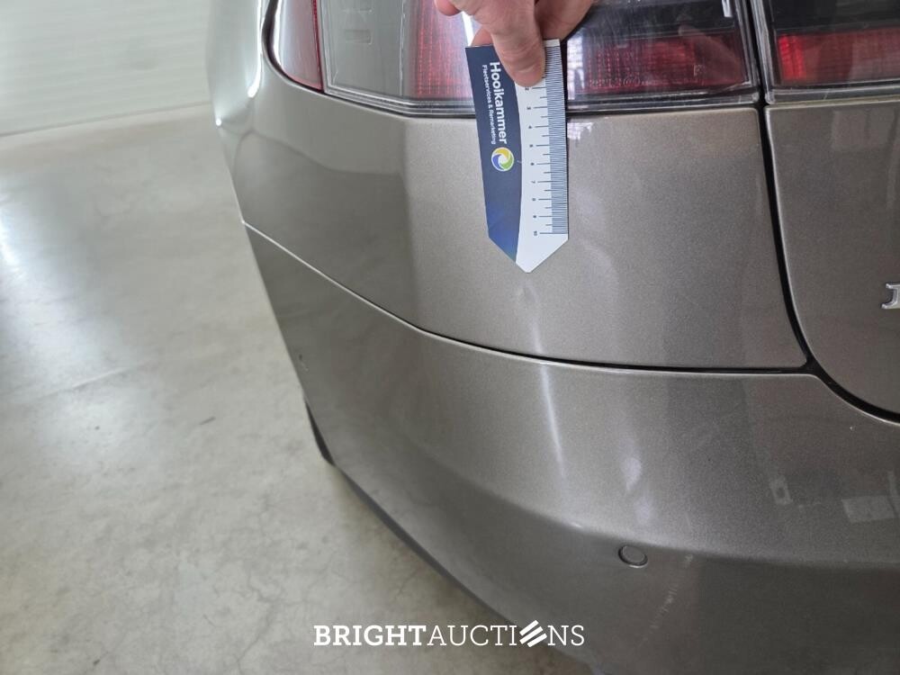 Tesla Model S Base 333pk 2015, GGD-49-B