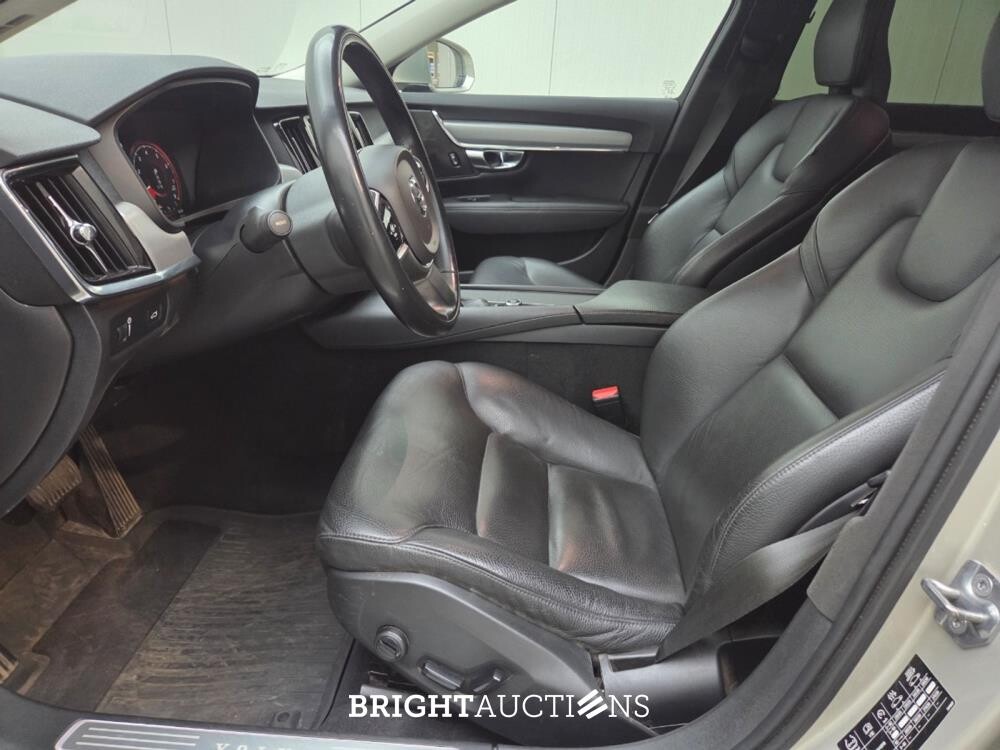 Volvo V90 T4 Inscription 2.0 190pk 2019, X-549-LV