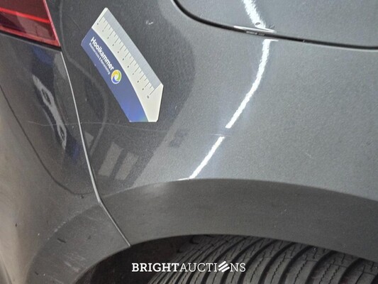 Volkswagen Golf GTE 1.4 TSI 150pk 2016 (Origineel-NL), ND-044-P