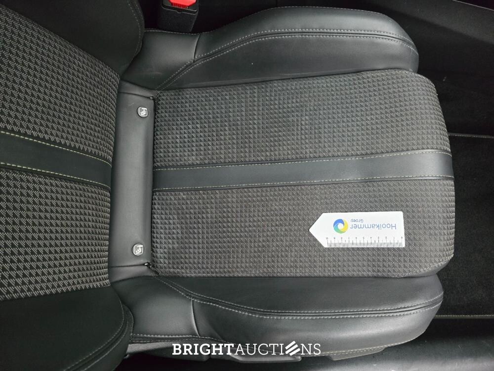 Peugeot 208 GT-Line 1.2 PureTech 102pk 2020 (Origineel-NL), H-864-HK