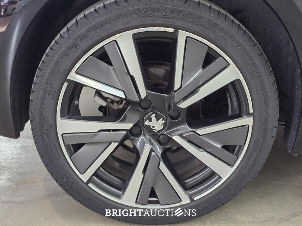 Peugeot 208 GT-Line 1.2 PureTech 102pk 2020 (Origineel-NL), H-864-HK