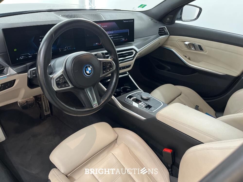 BMW 3-serie Touring 292pk 2023 (Origineel-NL), S-021-ND